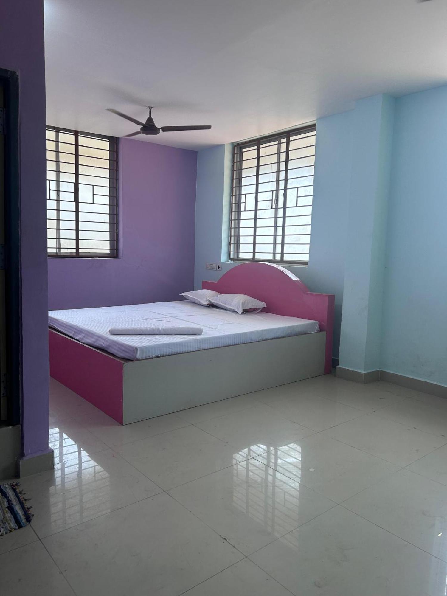 Gsd Inn Guest House ปอนดิเชอรี ภายนอก รูปภาพ